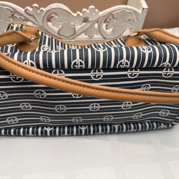 Gianni Bernini signature bucket bag - Picture 9 of 12